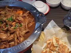 -胖哥俩肉蟹煲(济南世茂国际广场店)
