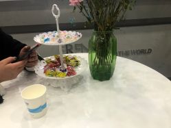 -蕾特恩专业祛痘·皮肤管理