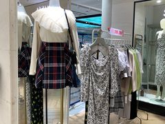 -王府井百货(中州中路店)