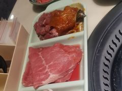 -犇放和牛烤肉·烤榴莲自助(苏宁城市奥莱店)