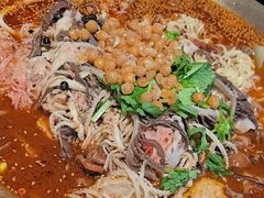 -张翻越·川渝冒菜·武汉黑鸭煲(城北万象城店)