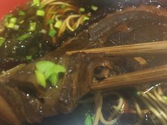 -小龙大肉面馆