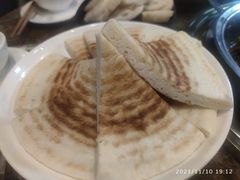 -菌海森林·非遗野生菌火锅(西山区滇池路摩根道店)