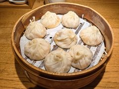 蟹粉小笼包-馋三尺蟹粉小笼(人民广场店)