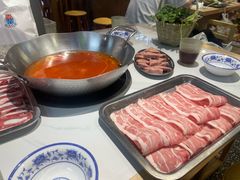 -王奋斗贵州酸汤牛肉火锅