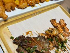 -街角等你.大连海鲜烧烤.经典铁板海鲜串(西安路店)