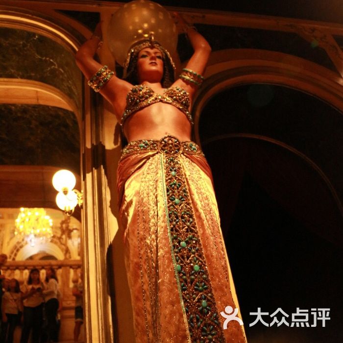 巴黎格雷万蜡像馆