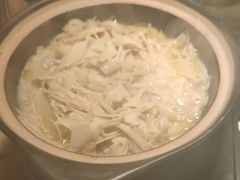 -佬麻雀·新湘菜(珠海金发购物中心店)