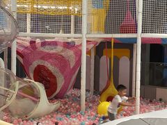 -萨卡屋亲子乐园·餐厅(龙山万物工场店)