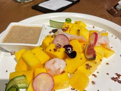 芒果藜麦沙拉-奉天小馆·非遗东北菜(沈阳万象城店)