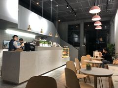 -ADO KAFE(大学城店)