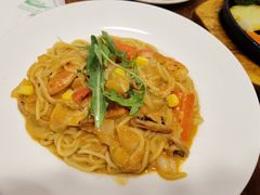-玛格萝妮比萨屋(陆家浜路店)