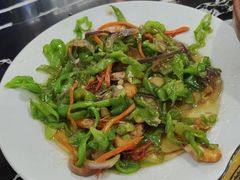 青椒河虾-涵家味土菜馆·徽州一绝臭鳜鱼(三河古镇店)