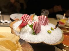 -余欢领鲜火锅(新街口店)