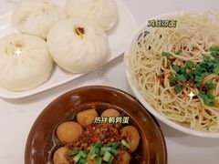 -李与白包子铺(桐梓林店)