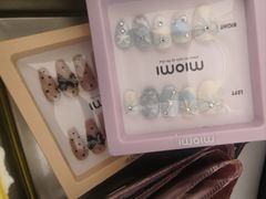 -miomi米欧米美瞳隐形眼镜(新世界新丸中心店)