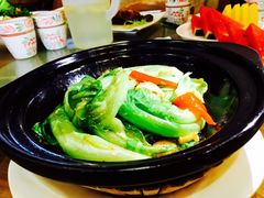 虾酱砂煲焗生菜-小放牛炒菜馆(军校店)