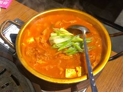 泡菜火锅-济州爱肉堂(总店)