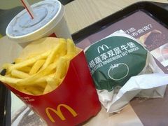 -麦当劳(塔园路店)