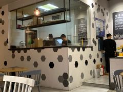 -HELLO 27 意面·沙拉·帕尼尼