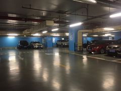 -上海来福士广场-停车场