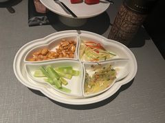-左庭右院鲜牛肉火锅黑金店(陆家嘴中心店)