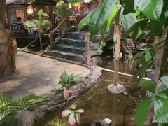 -城墙拐拐火锅(三峡广场黑金冠店)