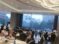 -亢龙太子酒轩·花园店