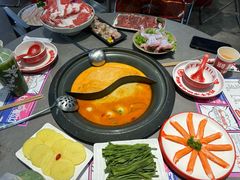 -生活如沸·顺德水牛奶火锅(大学路店)