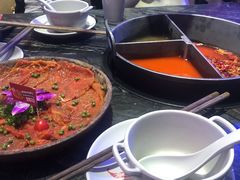 -热火朝天鲜切牛肉火锅(南强街巷店)