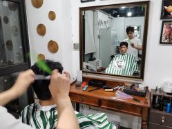 -纯剪男士理发馆·烫染专业店