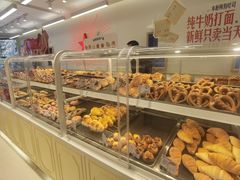 -红星前进面包牛奶公司(畅春园店)