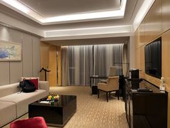 -上海宝华万豪酒店
