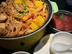 -多嘴超级肉蟹煲(中街恒隆故宫店)