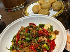 -富正毅三下锅(体育馆店)