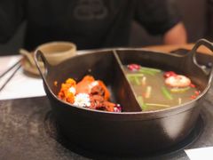 四季草本鸳鸯锅-盡膳口福跷脚牛肉火锅(北美新天地店)