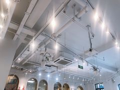 -Fridi Patisserie Cafe