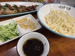 炸酱手擀面-浑河春面馆·老北京非遗鹿角面(房山店)