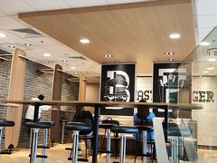 -麦当劳(虹桥南丰城店)