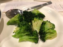 西兰花-新加坡海鲜共和(名胜世界圣淘沙海滨坊)