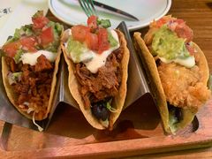 墨西哥塔克拼盘-Famous肥猫墨西哥音乐餐吧(五棵松华熙LIVE店)