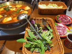 -黔多多贵州地摊火锅(木古地铁站店)