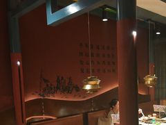 -老牌坊云南鱼豆花火锅(哈西万达店)