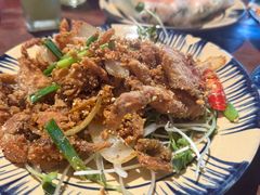-Cục Gạch Quán
