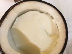 -志龙皇冠吃货椰子铺