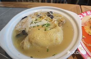 Chicken Leg Hot Pot in Fresh Chicken Broth