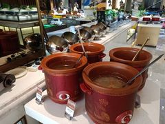 -舜耕山庄四时万和自助餐厅