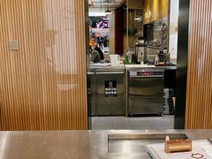 -MEEBO KAFEE米咖焙坊(虹桥路店)