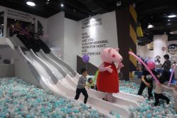 -MINI MARS KIDS CLUB亲子家庭中心(长宁天山店)