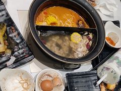 -呷哺呷哺(融创茂店)